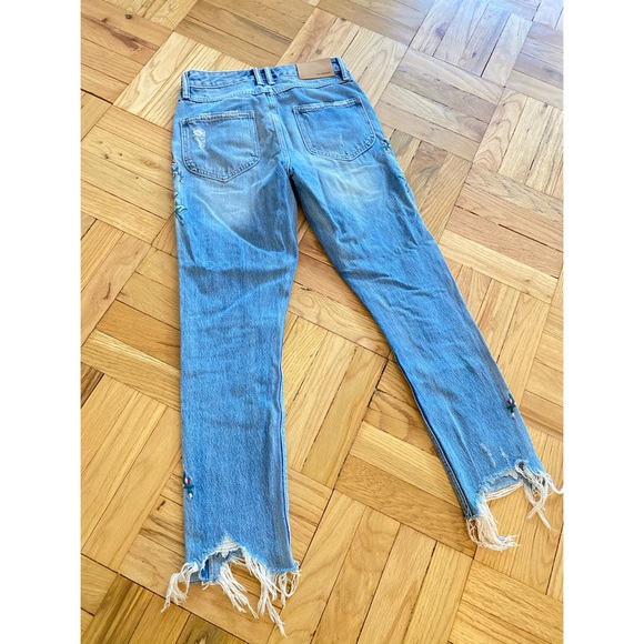 Tularosa Hailey Straight Leg Floral Print Jeans in Tala - Picture 11 of 15